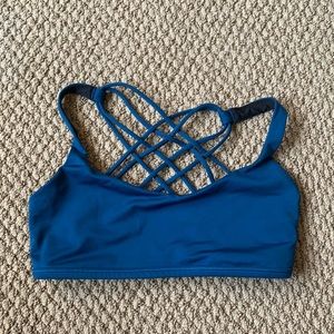 Navy blue lululemon sport bra size 8. brand new